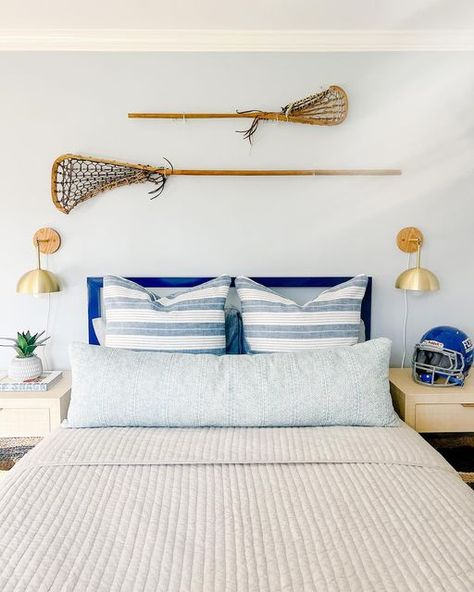 Lacrosse Themed Bedroom, Lacrosse Bedroom Ideas, Lacrosse Decor, Lacrosse Bedroom, Lacrosse Room, Bedroom Boy, Teenager Bedroom Boy, Instagram Boys, Lacrosse Boys