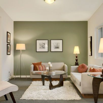 Green Accent Wall in Living room Bilik Tidur Kecil, Perete Accent, Reka Bentuk Ruang Tamu, Sage Green Living Room, Hiasan Dalaman Rumah, Reka Bentuk Dalaman, Green Accent Walls, Room Wall Colors, Contemporary Living Room Design