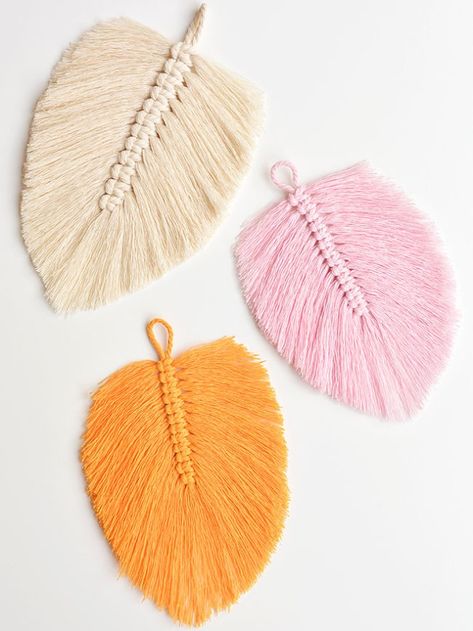 Macrame Beginners, One Little Project, Macrame Items, Feather Macrame, Diy Macrame Earrings, Diy Macramé, Basic Macrame, Macrame Feather Wall Hanging, Making Macrame