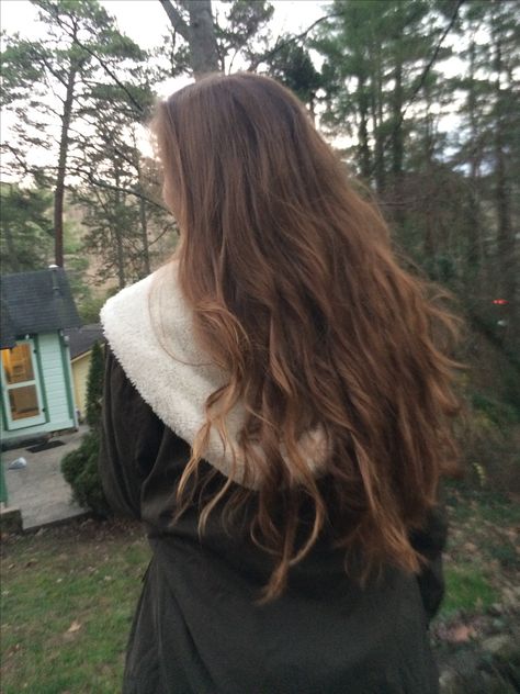 Cozy winter in north carolina and love the loose curls Long Hair Aesthetic, Hair Growth Products, Yennefer Of Vengerberg, Long Brown Hair, Good Hair Day, Loose Curls, Cozy Winter, Aesthetic Hair, Bridesmaid Hair