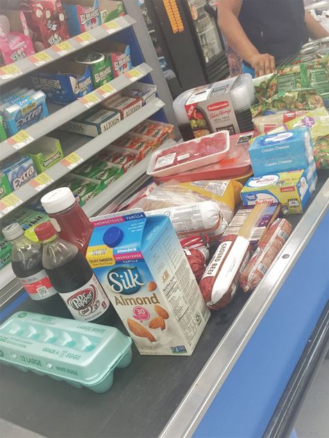 Food Items Images, Fake Grocery Store Snaps, Grocery Store Pics, Grocery Store Pictures, Jenny Boo, Shopping Pics, Groceries On A Budget, Groceries Store, Shopping Snap