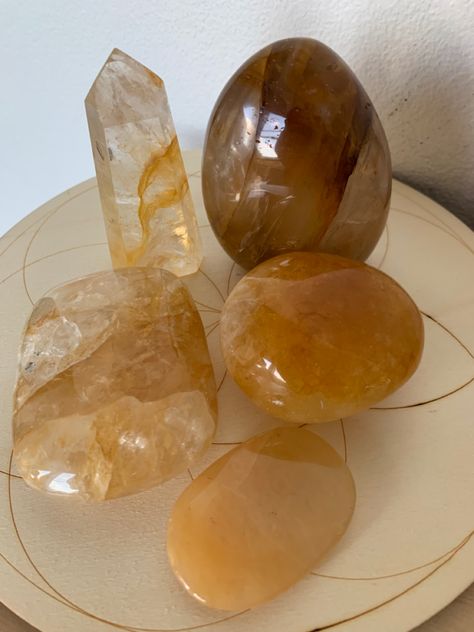 Neutral Spiritual Aesthetic, Yellow Crystals Aesthetic, Golden Healer Crystal, Apollo Crystals, Citrine Crystal Aesthetic, Portofino Aesthetic, Witch Crystals, Yellow Crystals, Golden Healer Quartz