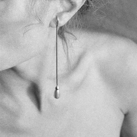 Bohemian Pictures, Sophie Buhai, Art Jewelry Contemporary, Maryam Nassir Zadeh, French Girls, Snake Earrings, Fall Accessories, Photo Accessories, Delicate Details