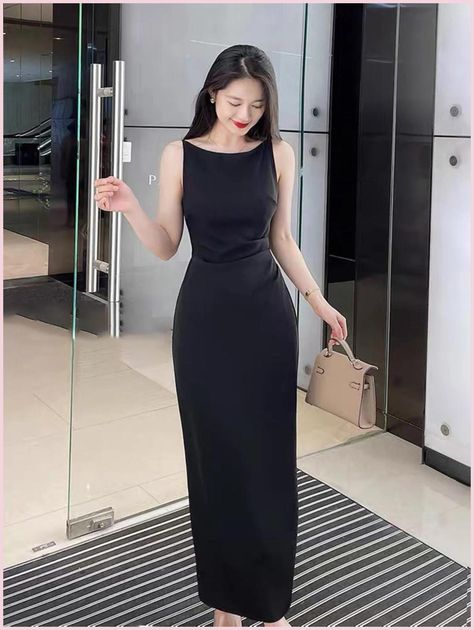 Black Tie Dress Code Women, Silk Dress Formal, Long Bodycon Dress Outfit, Bodycon Dress Outfit Party, Black Boat, Formal Maxi Dress, Body Con Dress Outfit, Satin Bodycon Dress, Gala Outfit