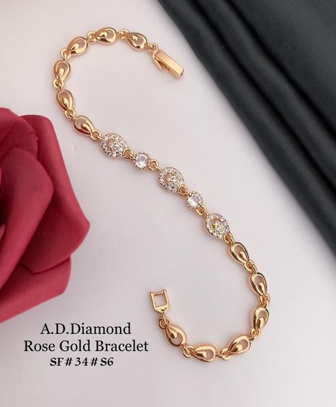 Gold Bracelet Designs For Ladies, Bracelets Gold Simple For Women Indian, Latest Bracelet Designs Gold For Women, Rings Gold For Women, Gold Bracelet Simple, Indian Wedding Jewelry Sets, Gold Bangles For Women, Latest Bracelets, Gold Earrings Models