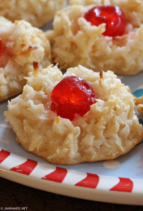 A food blog featuring delicious, home cooked family recipes anyone can make. Macaroons Christmas, Eagle Brand Recipes, Coconut Macaroons Recipe, Macaroon Cookies, Cherry Cookies, Macaroon Recipes, Eagle Brand, Coconut Macaroons, Coconut Cookies