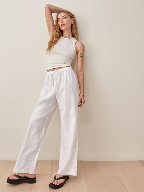 Wear the pants. Shop the Olina Linen Pant from Reformation, sustainable linen pants for spring and summer. Capsule Wardrobe Checklist, Linen Pants Outfit, Tie Waist Pants, Linen Pant, White Linen Pants, Outfit Chic, Effortless Outfit, Summer Capsule Wardrobe, Wide Leg Linen Pants