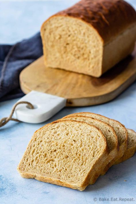 Homemade Whole Wheat Bread, Brown Bread Recipe, Whole Wheat Bread Recipe, Easy Bread Recipe, Bread Ideas, Homemade White Bread, Wheat Bread Recipe, White Bread Recipe, Sandwich Bread Recipes