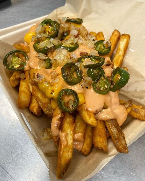 Jalapeno Cheese Fries, Food With Jalapenos, Jalapeño Fries, Jalapeno Fries, Animal Fries, Bill Nye The Science Guy, Management Accounting, Student Tips, Loaded Fries