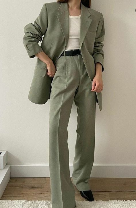 Cute Prom Suits Women, Dark Green Prom Suits Women, Sage Suit Women, Gender Neutral Graduation Outfit, Masc Wedding Outfit Guest, Wedding Guest Suit Women, Prom Suit Women, Businesswoman Outfit, Green Suit For Women