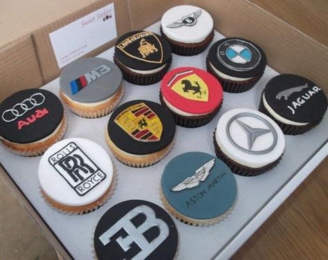 Car logo cupcakes - Cake by jameela Mclaren Cake Ideas, Mclaren Birthday Cake, Car Theme Dessert, Car Cake Ideas For Men, Cupcake For Men, Car Themed Cupcakes, Car Cake Ideas, Man Cake Ideas, Car Cupcakes