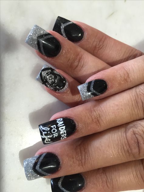 Raiders nation Raider Nails Designs, Raiders Nails Designs, Raider Nails, Raiders Nails, Nfl Nails, Football Nail Designs, Nail Designs 2014, Sliver Nails, Purple Gel Nails