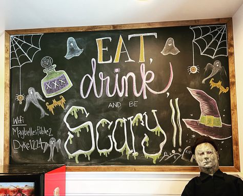 Halloween Chalkboard, Whiteboard Calendar, Chalkboard Designs, Black Board, Chalkboard Art, Hallows Eve, Whiteboard, White Board, Chalkboard