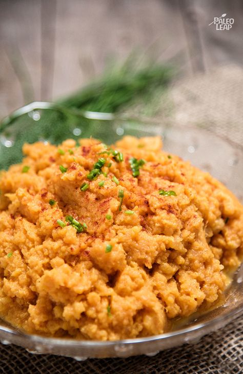 Sweet Potato and Rutabaga Mash Paleo Sweet Potato Recipes, Mash Recipes, Sides Veggies, Starchy Sides, Turnip Recipes, Sweet Potato Mash, Fried Steak Recipes, Paleo Dinners, Chicken Wing Recipes Baked