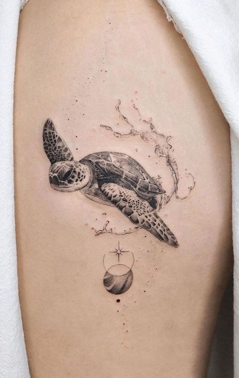 Best Turtle Tattoo Ideas On The Internet Small Sea Turtle Tattoo Realistic, Realistic Turtle Tattoo, Tattoo Ideas Fish, Elephants Tattoo, Tropisches Tattoo, Tattoo Butterflies, Butterflies Tattoos, Tatuaje Studio Ghibli, Fishing Tattoos