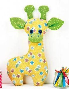 Giraffe Soft Toy Pattern, Stuffed Giraffe Pattern Free, Free Stuffed Giraffe Sewing Pattern, Giraffe Stuffed Animal Pattern Free, Free Giraffe Sewing Pattern, Giraffe Sewing Pattern Free, Giraffe Sewing Pattern, Arts And Craft Ideas, Giraffe Toy