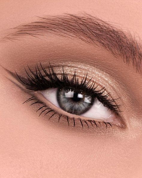 Brides 2023, Glam Eyeshadow, Elegantes Makeup, Pretty Eye Makeup, Wedding Eye Makeup, Prom Eye Makeup, Prom Makeup Looks, Formal Makeup, Eye Makeup Pictures