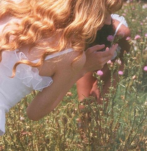 Ethereal Aesthetic, Fotografi Vintage, Different Aesthetics, Fairy Aesthetic, Photographie Inspo, Angel Aesthetic, Cottage Core Aesthetic, Foto Vintage, Princess Aesthetic