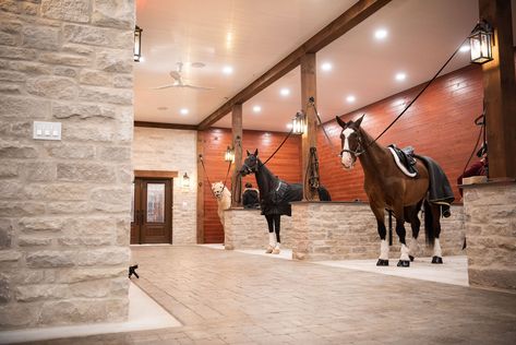 Aesthetic Horse Stable, Fancy Horse Barns, Luxury Horse Stables, Luxury Horse Barns, Dream Barn Stables, Aesthetic Horse, Luxury Horse, Equestrian Stables, Barn Stalls