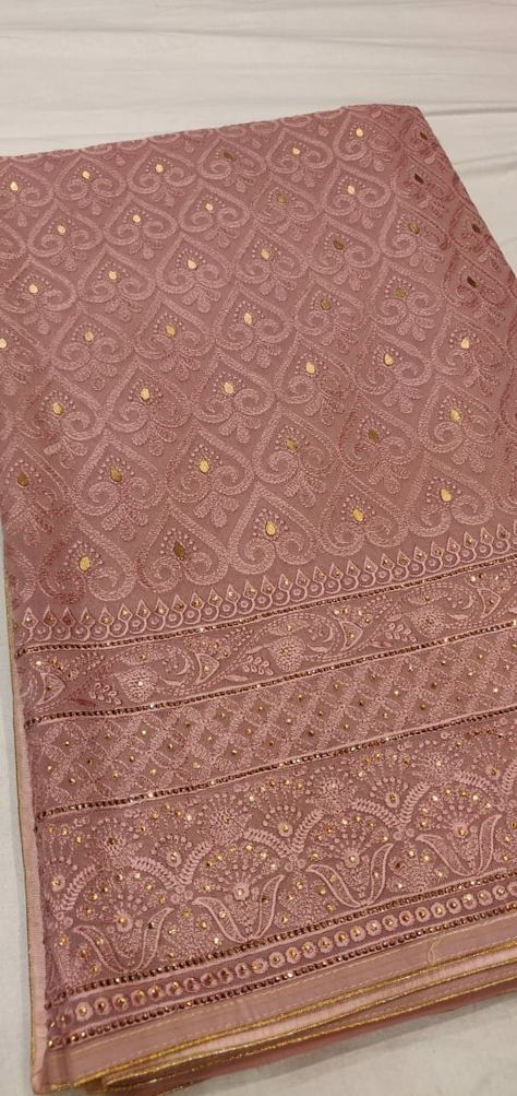 Chikan Kari Saree, Chicken Kari, Chikankari Saree, Chikankari Kurti, South Silk Sarees, Dressing Ideas, Fancy Saree, Flower Embroidery Designs, Fancy Sarees