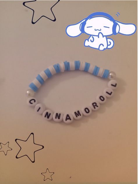 Sanrio bracelet Sanrio Clay Bead Bracelet, Braclate Ideas Clay Beads, Sanrio Bracelet Ideas, Cinnamoroll Bracelet, Braclate Ideas, Sanrio Bracelet, Adjustable Bracelet Diy, Handmade Jewelry Display, Bracelet Stuff