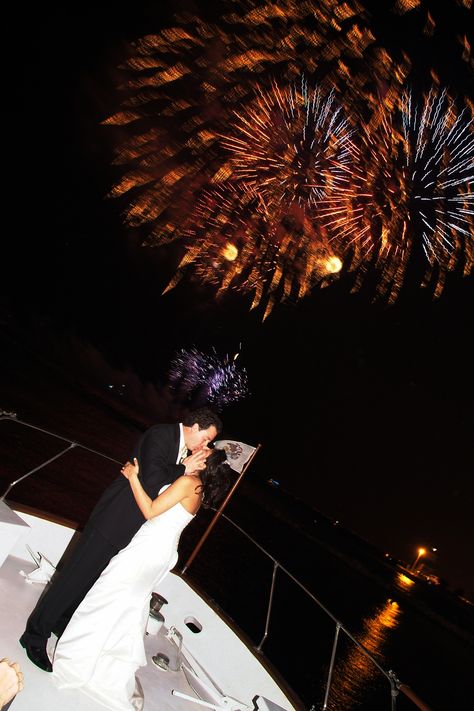 firework at a yacht wedding Yacht Wedding Party, Boat Wedding Party, Wedding On Boat, Yacht Wedding Decor, Boat Wedding Reception, Yacht Wedding Reception, Boat Elopement, Wedding On A Boat, Wedding Boat