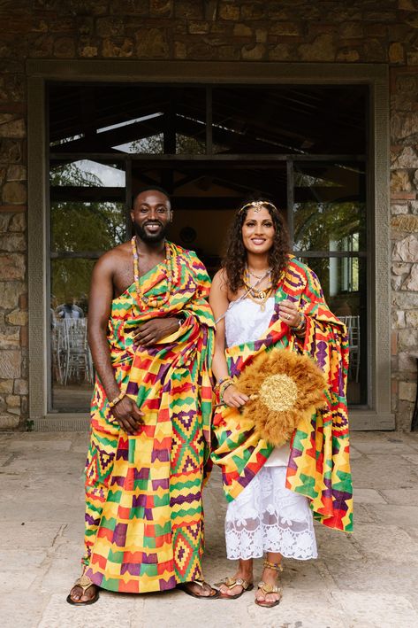 Ghana Traditional Wedding Engagement, Ashanti Style, Traditional Wedding Poses, Traditional Ghanaian Wedding, West African Clothing, Ghanian Wedding, Ghana Traditional Wedding, Mustard Yellow Wedding, Yellow Wedding Colors