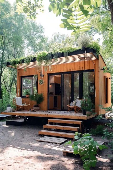 30 Tiny Houses With Front Porches That Work So Well Houses With Front Porches, House With Front Porch, Backyard Guest Houses, Cottage Tiny House, Hut House, Tiny House Exterior, Wooden Cabin, House Front Porch, Backyard Studio