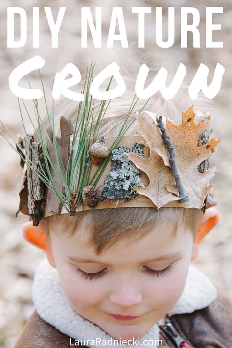 How to Make a DIY Nature Crown for Kids | Easy Nature Activities for Kids Nature Crafts Kids, Nature Crown, Mainan Diy, Maluchy Montessori, Diy Nature, Forest School Activities, Crown For Kids, Nature School, Aktivitas Montessori