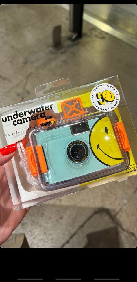 Beach Room Decor, Cute Camera, Packing Organizers, Underwater Camera, Cool Skateboards, Summer Plans, Under Water, Summer Bucket Lists, Summer 24