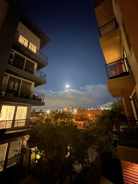 Apartment view downtown Phoenix Arizona Arizona City At Night, Phoenix Arizona Downtown, Arizona Apartment Aesthetic, Phoenix Az Aesthetic, Downtown Arizona, Phoenix Arizona Aesthetic, Az Aesthetic, Phoenix Apartment, Arizona Apartment