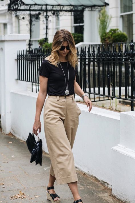 Professional Office Outfit, Work Outfit Office, Casual Work Outfits Women, Business Attire Women, Boho Summer Outfits, Spring Work Outfits, Office Wear Women, Cool Summer Outfits, Summer Work Outfits