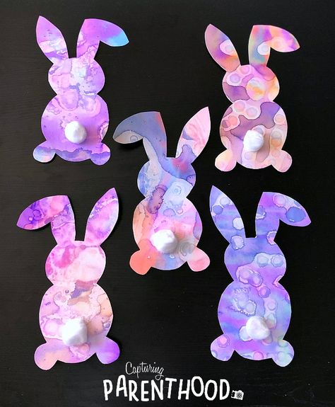 Liquid Watercolor + Rubbing Alcohol Easter Bunnies on Watercolor Paper Easter Art Project, Preschool Easter, Easter Kindergarten, Easter Crafts Preschool, Easter Crafts For Toddlers, April Crafts, Easter Arts And Crafts, Easter Preschool, Easter Activities For Kids