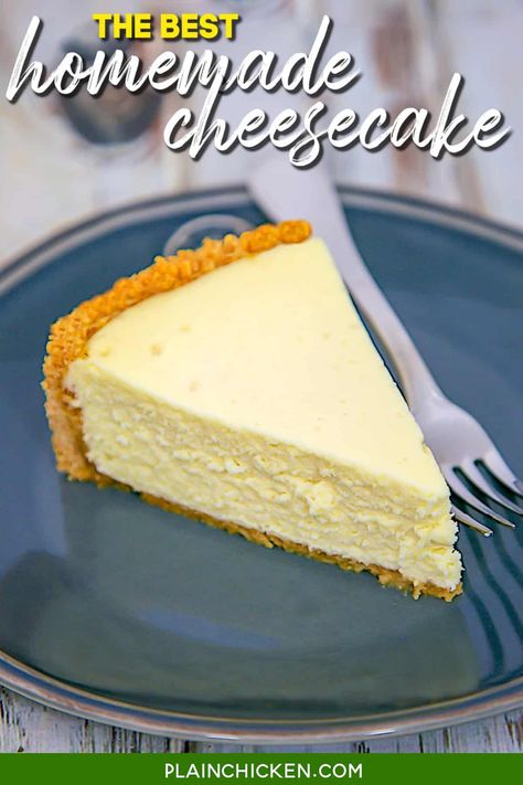 The Best Homemade Cheesecake - get the secret for the lightest and fluffiest cheesecake ever! Homemade graham cracker crust, cream cheese, sugar, eggs, lemon juice, and vanilla. This cheesecake is PERFECT! Can freeze until ready to serve. Best Homemade Cheesecake Recipe, Best Homemade Cheesecake, Homemade Cheesecake Recipe, Homemade Cheesecake Recipes, Biscotti Cheesecake, Fluffy Cheesecake, Homemade Graham Cracker Crust, Cheesecake Recipes Classic, Homemade Graham Crackers