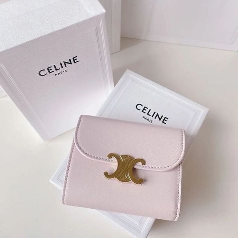 Dreamy Accessories, Everyday Bag Essentials, Pink Wallet, Ladies Wallet, Mini Accessories, Gucci Sneakers, Cute Wallets, Jewelry Accessories Ideas, Celine Wallet