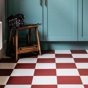 Retro LVT Flooring | Vintage Floor Tiles | Harvey Maria Bathroom With Red Tile Floor, Funky Bathroom Floor Tiles, Red Checkered Floor Kitchen, Checkered Floor Dining Room, Pop Of Colour Kitchen, Green Checkerboard Floor, Red And White Tiles, Red Accents In Kitchen, Blue Red Bathroom