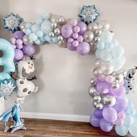 Diy Olaf Decoration, Frozen Birthday Party Balloon Arch, Elsa Balloon Arch, Elsa Balloon Garland, Frozen Birthday Balloon Arch, Frozen Balloon Arch, Elsa Party Decorations, Olaf Diy, Frozen Balloon Garland