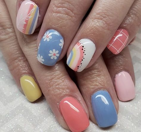 Fun August Nails, Nails Ideas Rainbow, Simple Bright Nails, Bridgerton Nails Ideas, Mothers Day Nails, Mickey Nails, Rainbow Nail Art, Hippie Nails, Striped Nails