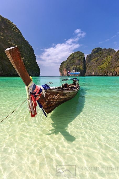 Luxurious Holidays, Travel Core, Urban Sketchbook, Tropical Honeymoon Destinations, Tropical Locations, Tropical Honeymoon, Maya Bay, Koh Phi Phi, Ao Nang