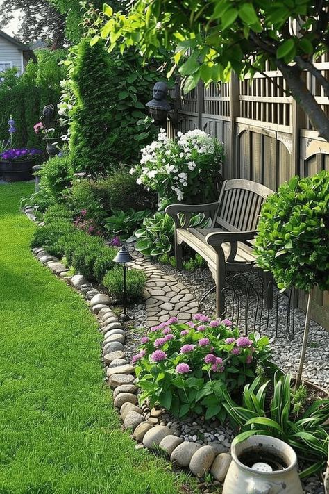 30+ Small Backyard Ideas on A Budget (Beautiful Layout) Backyard Gardens, Side Yard Landscaping, نباتات منزلية, Small Backyard Gardens, Rock Garden Landscaping, Have Inspiration, Garden Yard Ideas, Backyard Garden Design, Landscaping Design