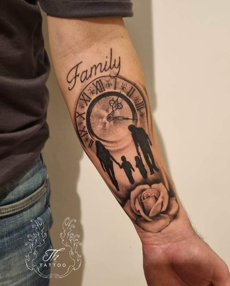 #tatuaj #familie
#tatuajceas #tatuajtrandafir #tattoofamily #tatuajebucuresti #tattoobucharest #tattooarm #familyinked #clocktattoo #rosetattoo #blackandgreytattoos Tatoos Family Ideas Parents, Family Is Everything Tattoo, Candy Skull Tattoo For Men, Tattoos Representing Family, Family Sleeve Tattoo, Familia Tattoo, Candy Skull Tattoo, Family First Tattoo, Family Tattoos For Men