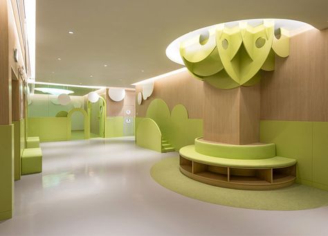 Architecture for Kids: Space Becomes a Stimulus for Imagination and Learning - InteriorZine Architecture For Kids, Gymboree Play And Music, Karton Design, Kindergarten Interior, Daycare Design, Magazine Ideas, Kindergarten Design, School Interior, Kids Zone