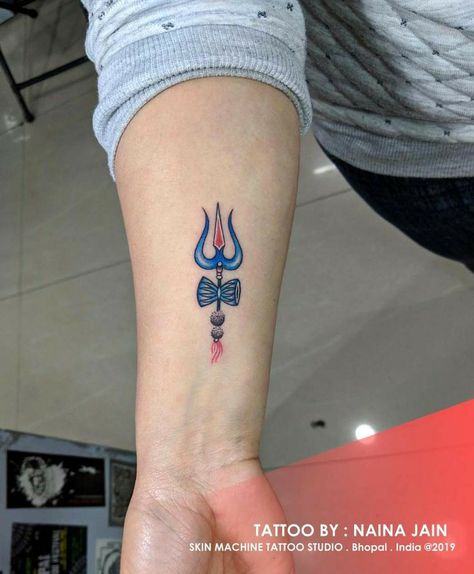 Shiva Elements, Shiva Tattoos For Men, Hindu Tattoos, Hanuman Tattoo, Trishul Tattoo Designs, Trishul Tattoo, Mahadev Tattoo, Om Tattoo Design, Polynesian Tattoos