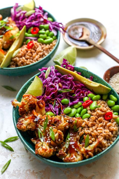 Teriyaki Cauliflower, Pasta Vegetariana, Power Bowls, Healthy Bowls, Läcker Mat, Idee Pasto Sano, Meatless Meals, Bowls Recipe, Vegan Dinners