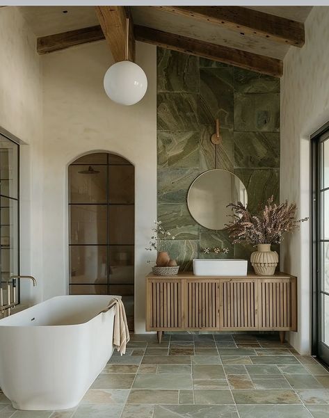 Rustic Spa, Luxurious Bathroom Design, Earthy Bathroom, Best Bathroom Paint Colors, Aesthetic Bathroom, Casa Vintage, Spa Retreat, Wood Tones, Bath Room