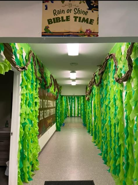 Jungle Vbs, Jungle Theme Decorations, Vacation Bible School Themes, Vbs Decorations, Rainforest Theme, Jungle Decorations, Adventure Decor, Jungle Decor, Jungle Theme Birthday