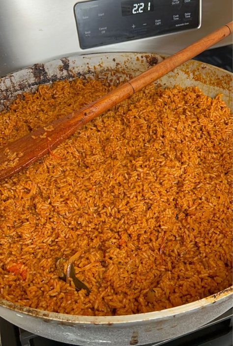 Jollof rice for 20 people with accurate measurements | Jollof rice for 20 people with accurate measurements | By Joyful Cook Jollof Recipe, Party Jollof Rice, Gambian Food, Jollof Rice Recipe, Seasoning Chicken, Nigeria Food, African Recipes Nigerian Food, West African Food, Nigerian Recipes