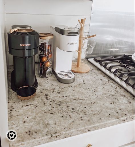 Coffee Maker Placement In Kitchen, Coffee Bar With Two Coffee Makers, Keurig Coffee Station Aesthetic, Coffee Station Keurig, White Keurig In Kitchen, K Cup Coffee Station, Keurig Coffee Station On Counter Small, Mini Keurig Coffee Station, White Coffee Maker