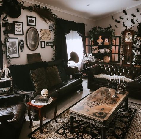 Witchy Living Room, Gothic Living Rooms, Goth Living Room, Gothic Nature, Gothic Living Room, Gothic Homeware, Gothic Room, Gothic Interior, Dark Home Decor