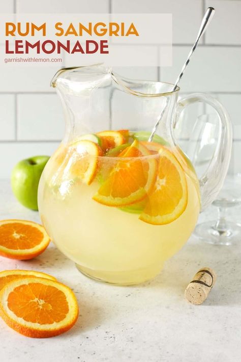 Calling all sangria lovers! This Easy Rum Lemonade Sangria makes a large batch in an hour! Perfect for summer entertaining! Rum Sangria, Rum Lemonade, Lemon Sangria, Rum And Lemonade, Lemonade Cocktails, Lemonade Cocktail Recipe, Lemonade Sangria, Summer Sangria Recipes, Batch Cocktail Recipe